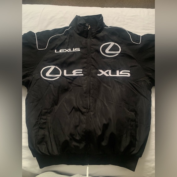 F1 Lexus Racing Jacket - Picture 2 of 3